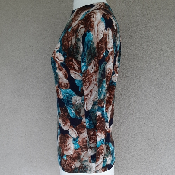 TALBOTS Merino Wool Rose Printed Sweater - Picture 4 of 8